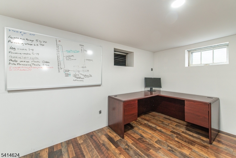 32 Cutler Road Morris Plains, NJ 07950 - Photo 30 of 35