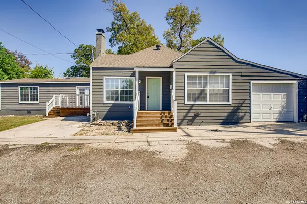 $1,825 | 400 Eleanor Avenue, San Antonio, TX 78209