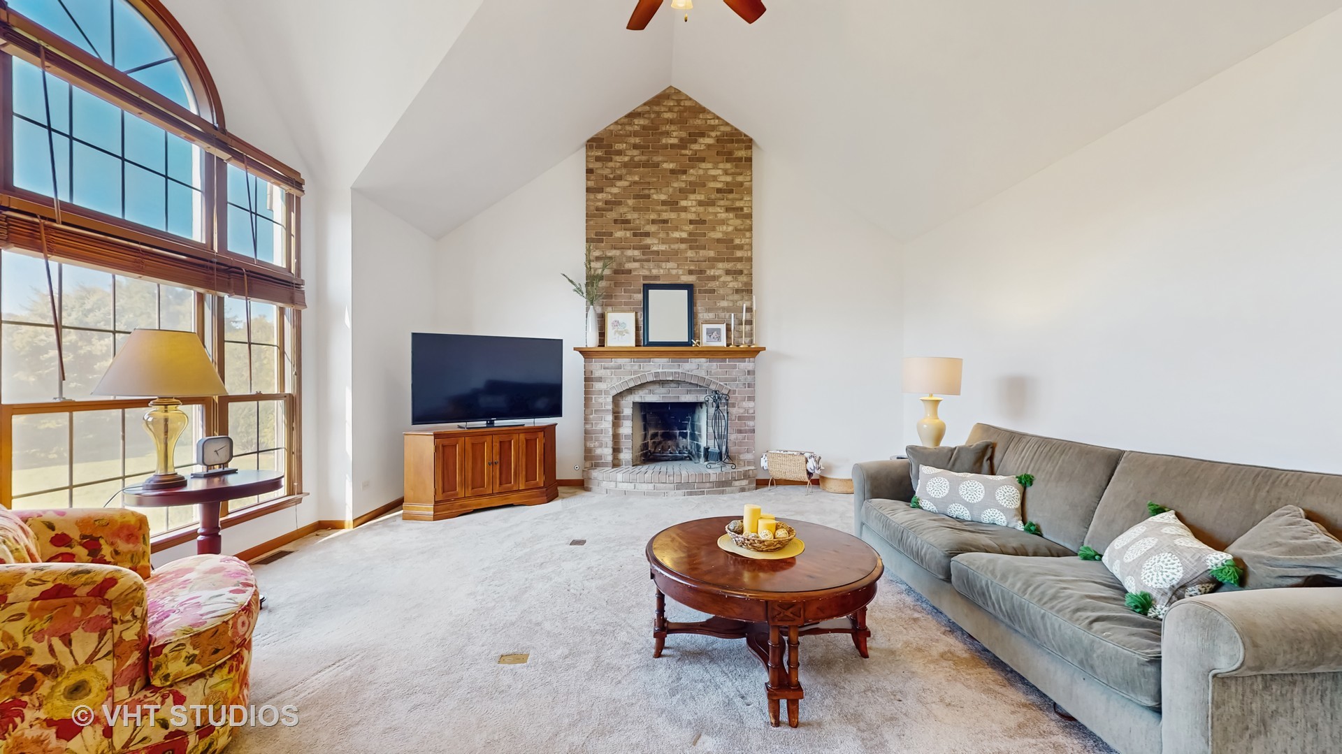 620 Bluestem Lane Algonquin, IL 60102 - Photo 4 of 43