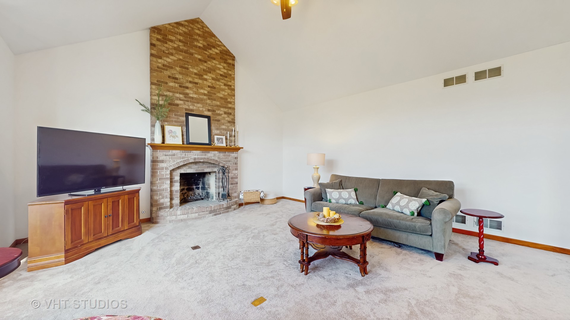 620 Bluestem Lane Algonquin, IL 60102 - Photo 5 of 43