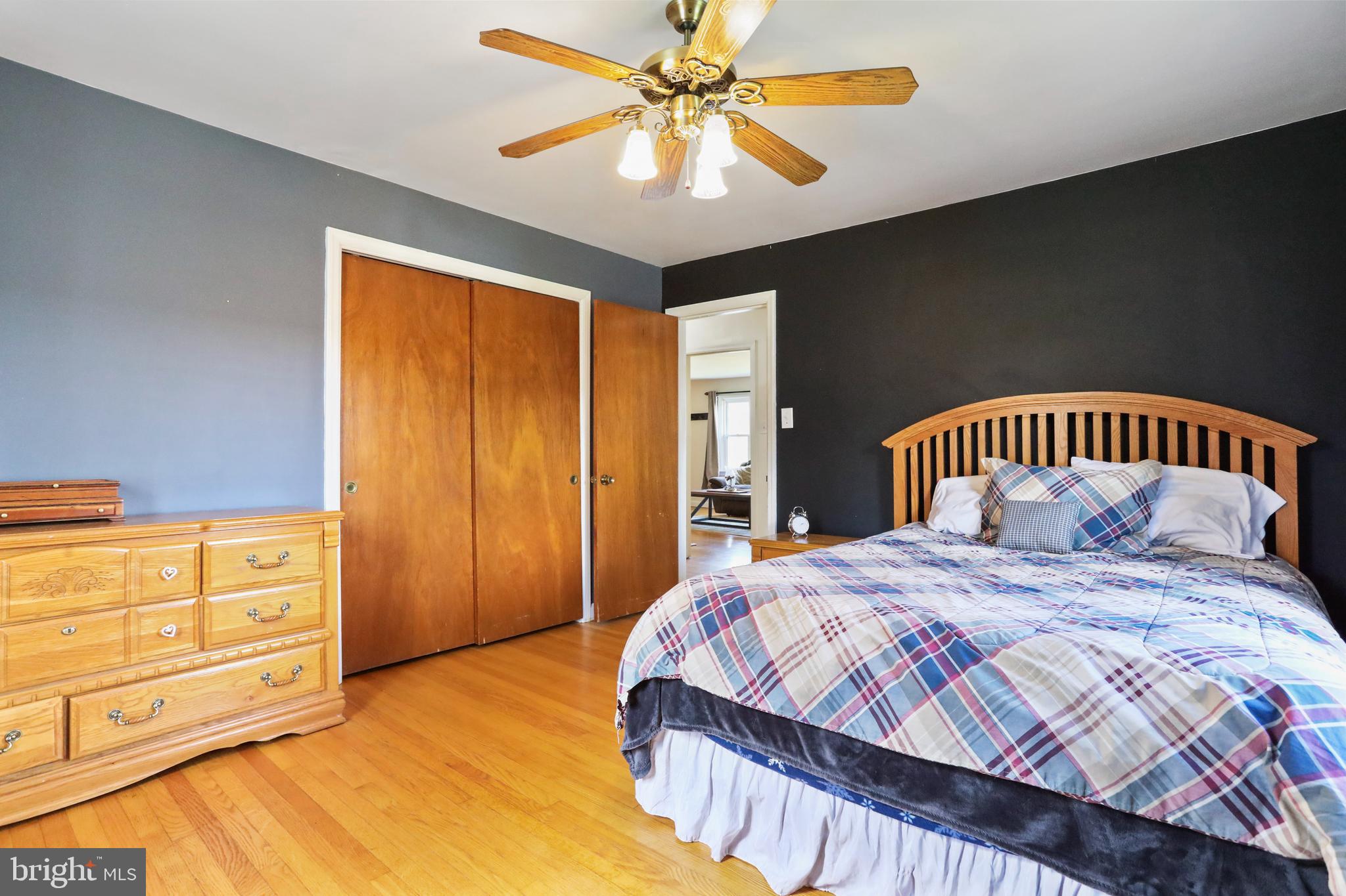 16849 Hampton Road Williamsport, MD 21795 - Photo 17 of 33 First Bedroom