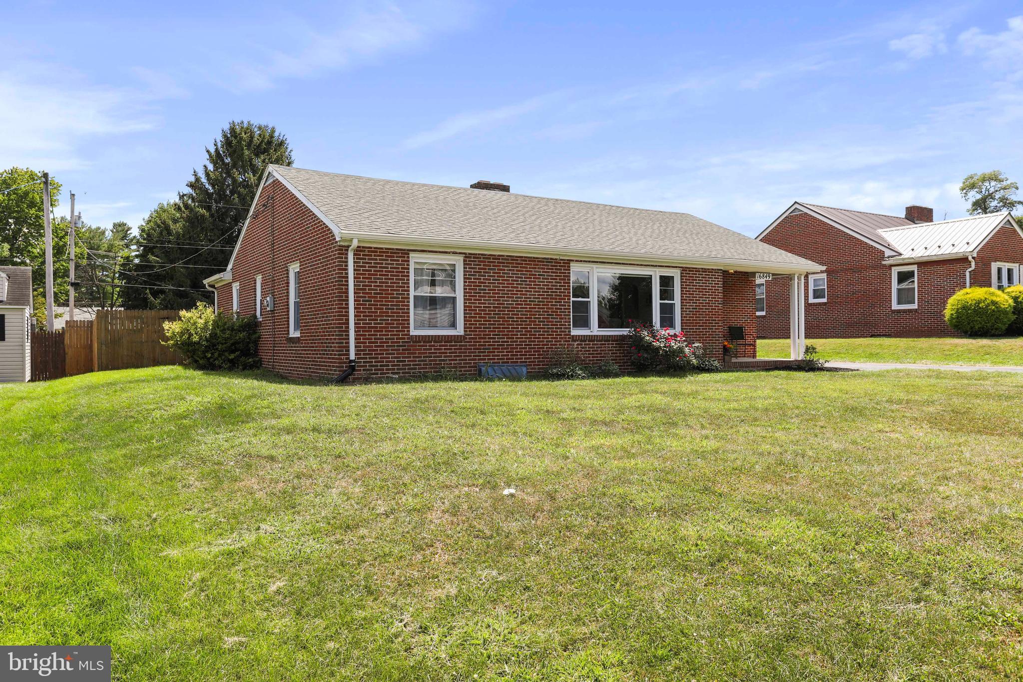 16849 Hampton Road Williamsport, MD 21795 - Photo 32 of 33 Front Exterior