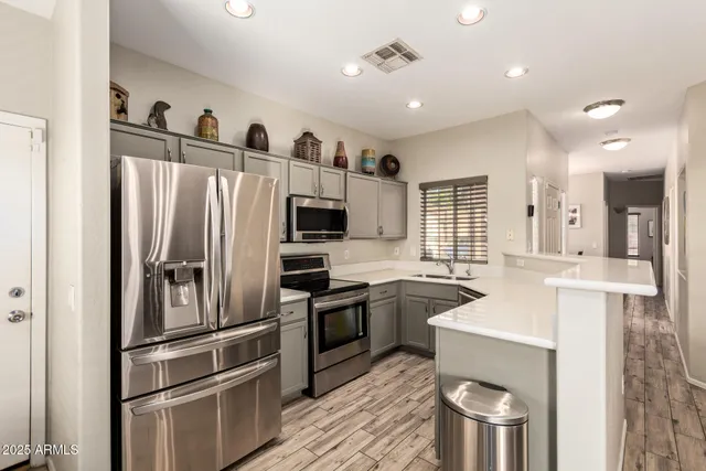 $2,150 | 2052 North Holguin Way, Chandler, AZ 85225