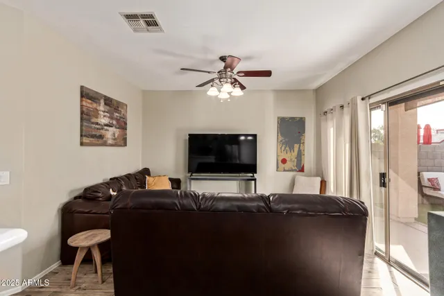 $2,150 | 2052 North Holguin Way, Chandler, AZ 85225