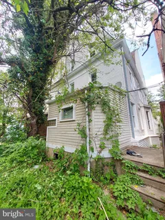 $450,000 | 5302 Wayne Avenue, Philadelphia, PA 19144