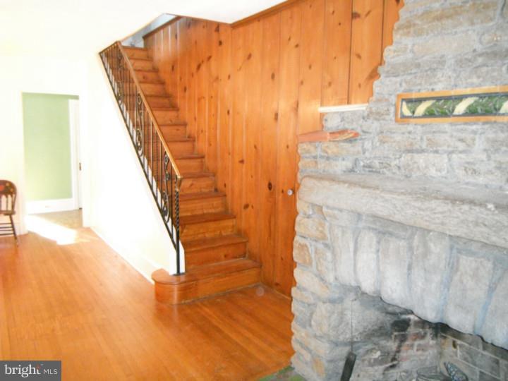 446 Valley Road Elkins Park, PA 19027 - Photo 12 of 19 Gallery Image 12