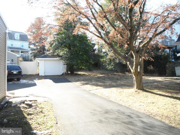 446 Valley Road Elkins Park, PA 19027 - Photo 17 of 19 Gallery Image 17