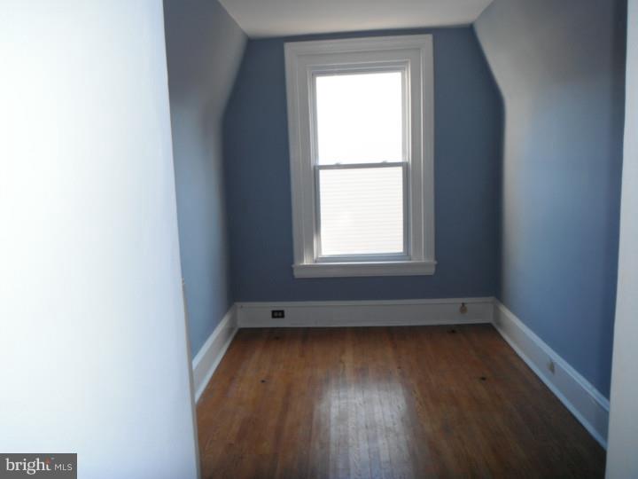 446 Valley Road Elkins Park, PA 19027 - Photo 10 of 19 Gallery Image 10