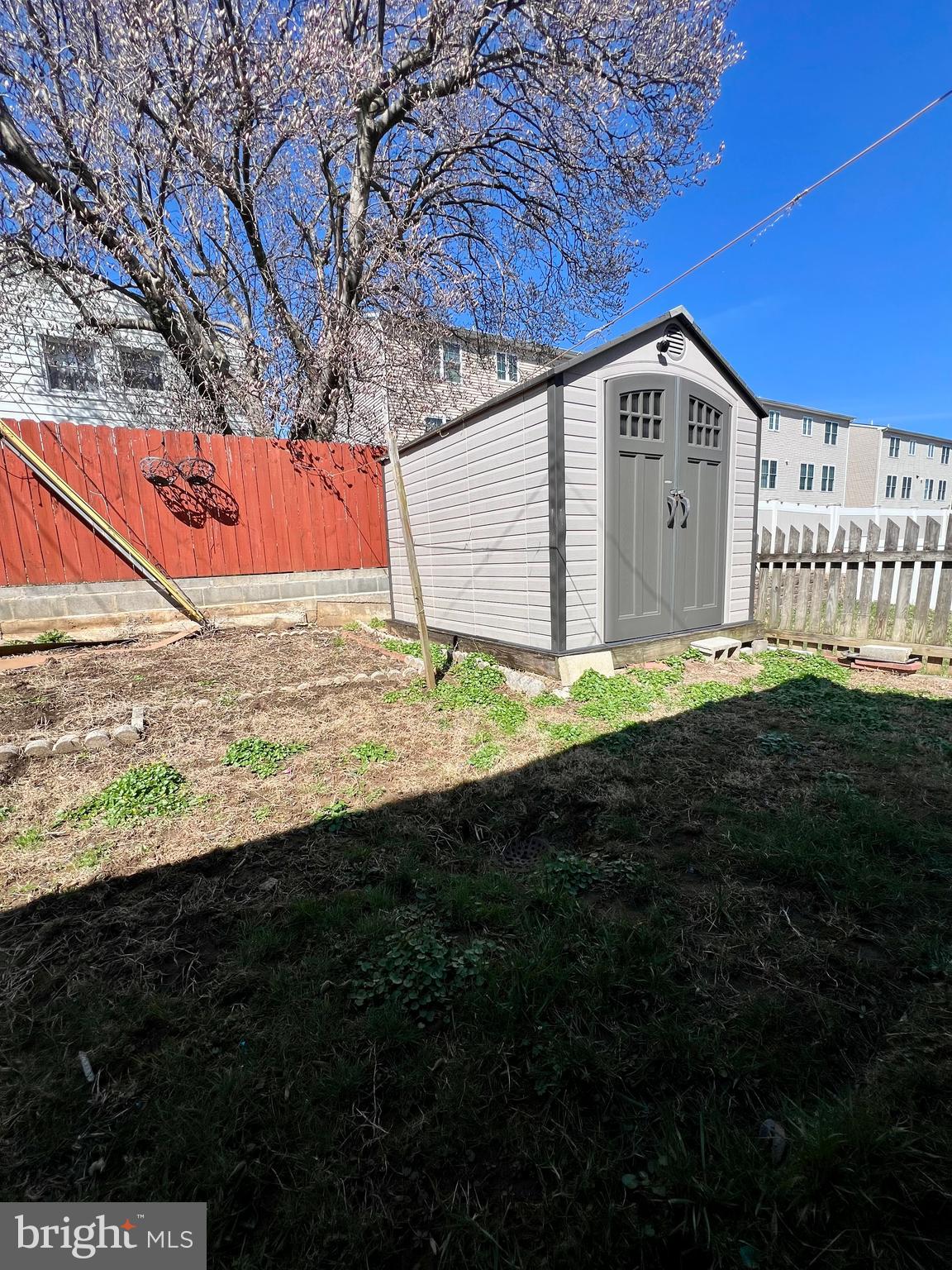 2988 Welsh Road Philadelphia, PA 19152 - Photo 35 of 38 a view of a backyard of the house