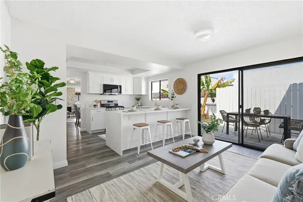 $949,000 | 24420 Alliene Avenue, Lomita, CA 90717