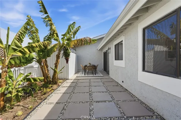 $949,000 | 24420 Alliene Avenue, Lomita, CA 90717