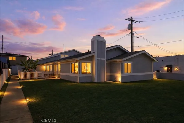 $949,000 | 24420 Alliene Avenue, Lomita, CA 90717