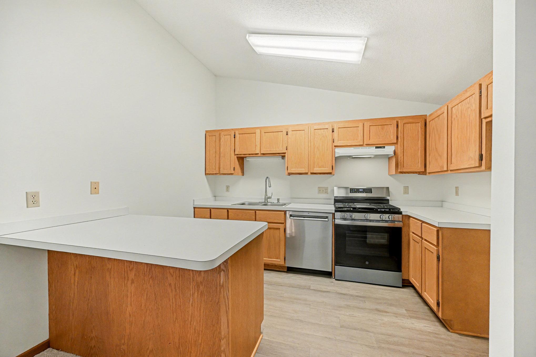 4234 Boulder Ridge Point Eagan, MN 55122 - Photo 12 of 27