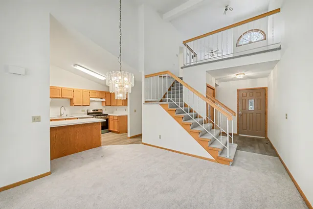 $280,000 | 4234 Boulder Ridge Point, Eagan, MN 55122