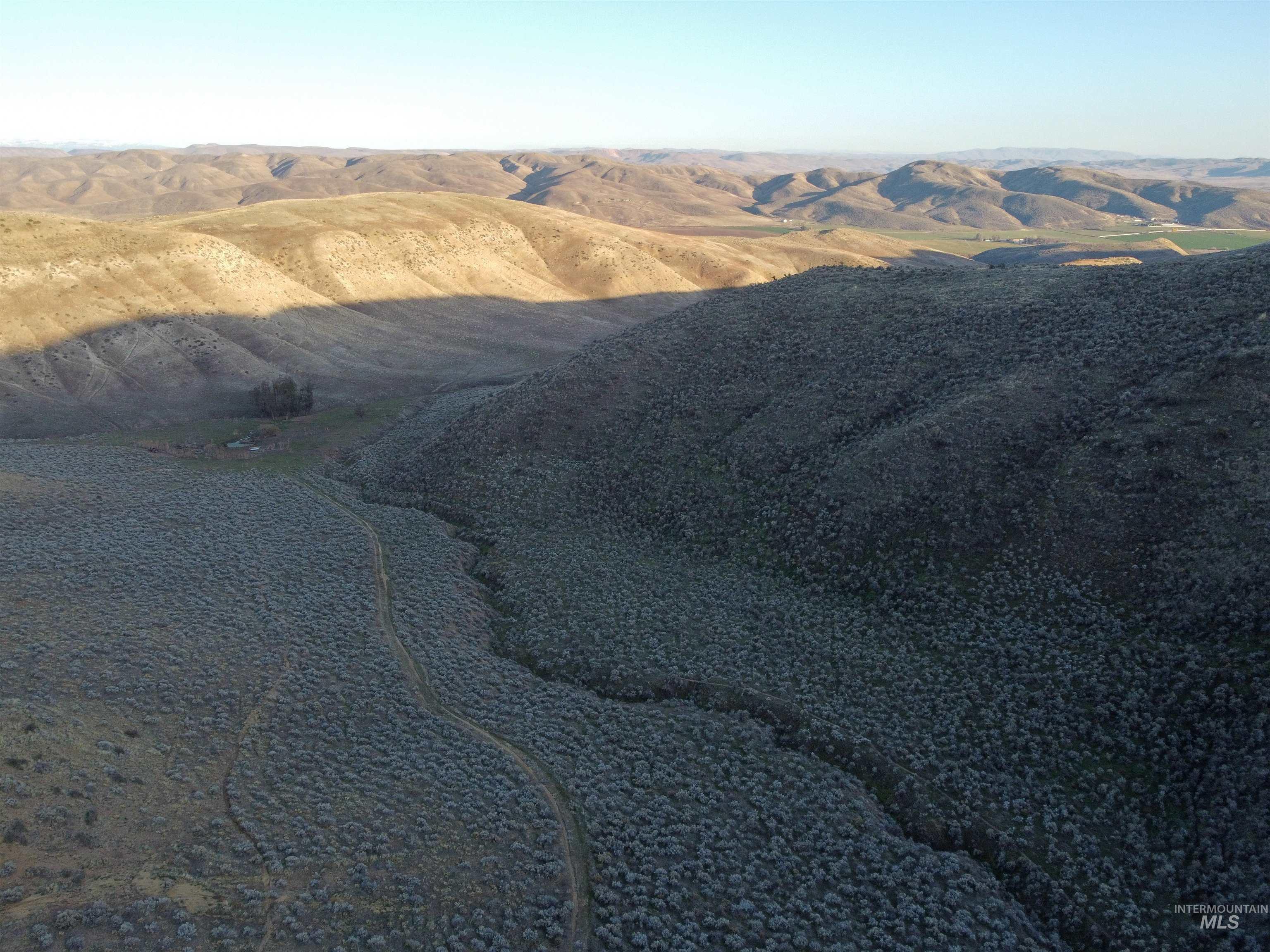 1854 Guilford Road Weiser, ID 83672 - Photo 31 of 33 Mountain view