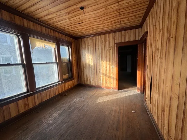 $75,000 | 6744 South Bishop Street, Chicago, IL 60636