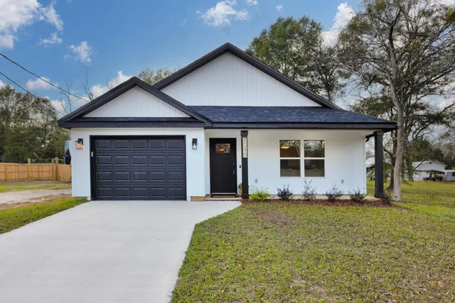 $239,900 | 8090 3rd Street, Laurel Hill, FL 32567