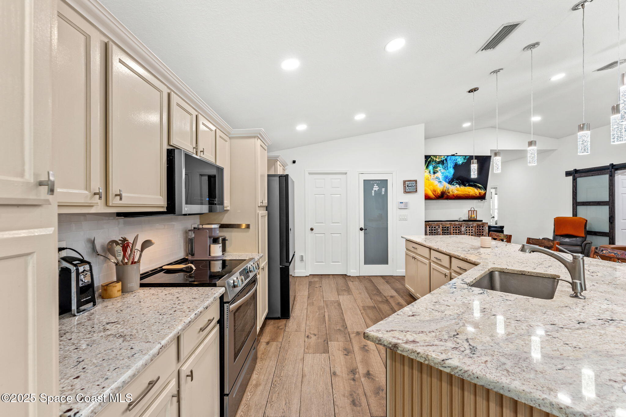 1292 Brumpton Place Rockledge, FL 32955 - Photo 14 of 69 32-web-or-mls-DSC07983