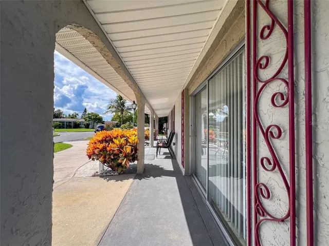 a sign that is on the side of a building