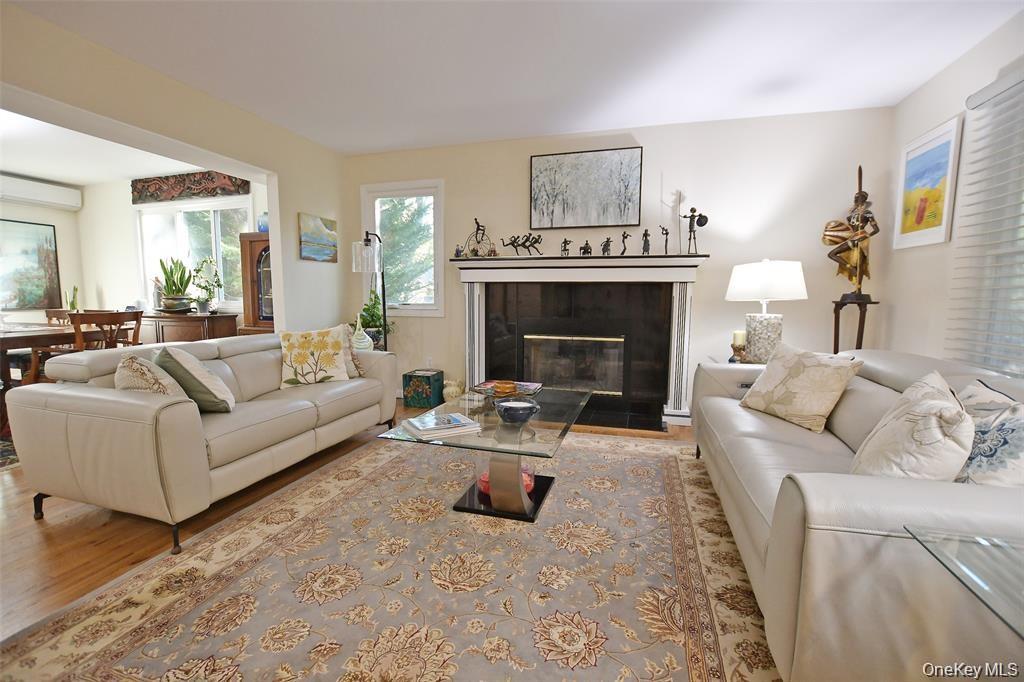 64 Glen Road Baiting Hollow, NY 11933 - Photo 4 of 46