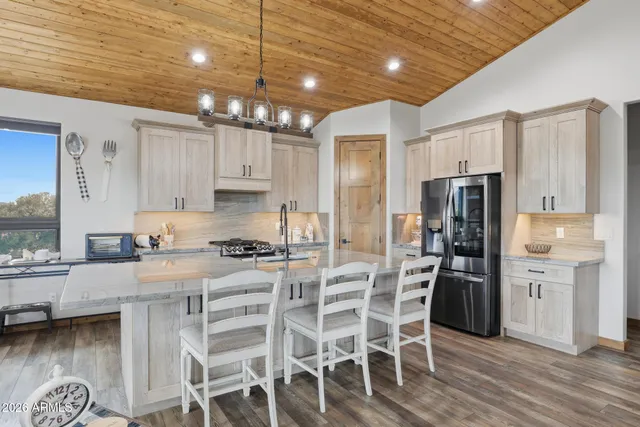 $1,380,000 | 210 Valley Road, Payson, AZ 85541