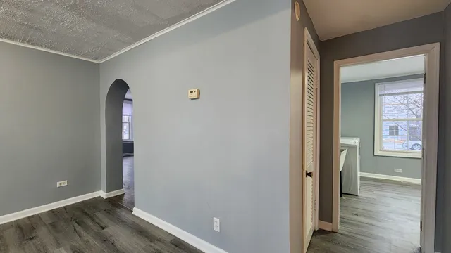 $299,999 | 1742 34th Avenue, Stone Park, IL 60165