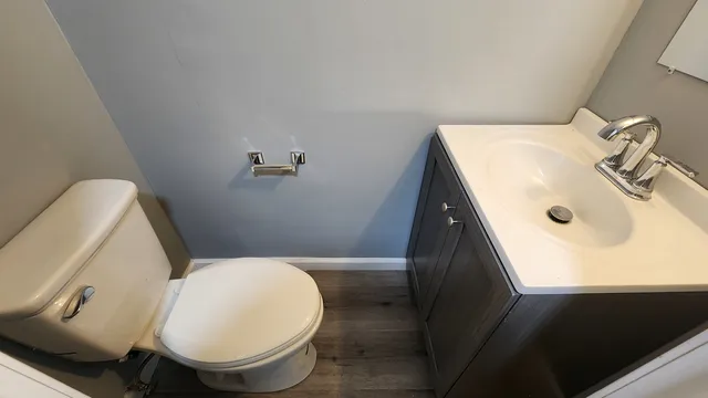 $299,999 | 1742 34th Avenue, Stone Park, IL 60165