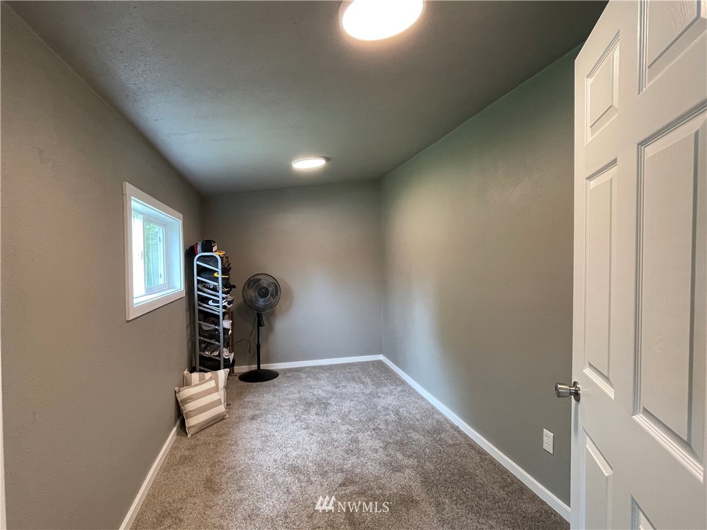 3854 Britton Road Bellingham, WA 98226 - Photo 18 of 23