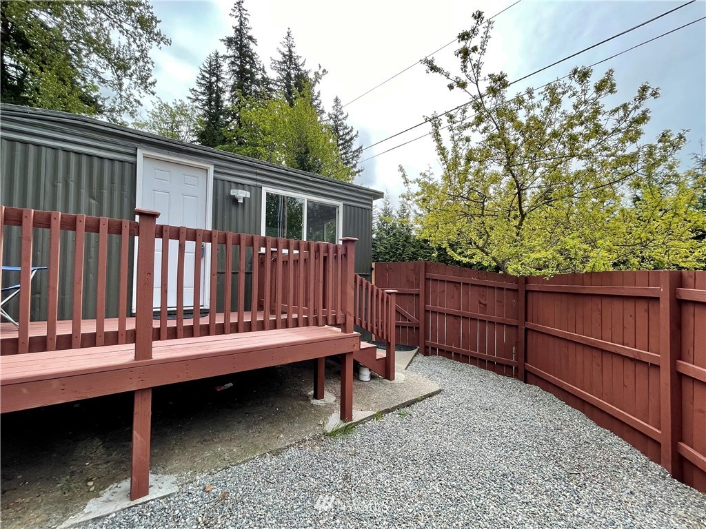 3854 Britton Road Bellingham, WA 98226 - Photo 3 of 23