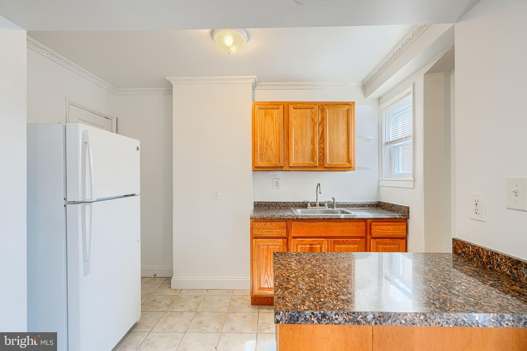 30 Portship Road Baltimore, MD 21222 - Photo 8 of 33 a bathroom with a bathtub and a sink
