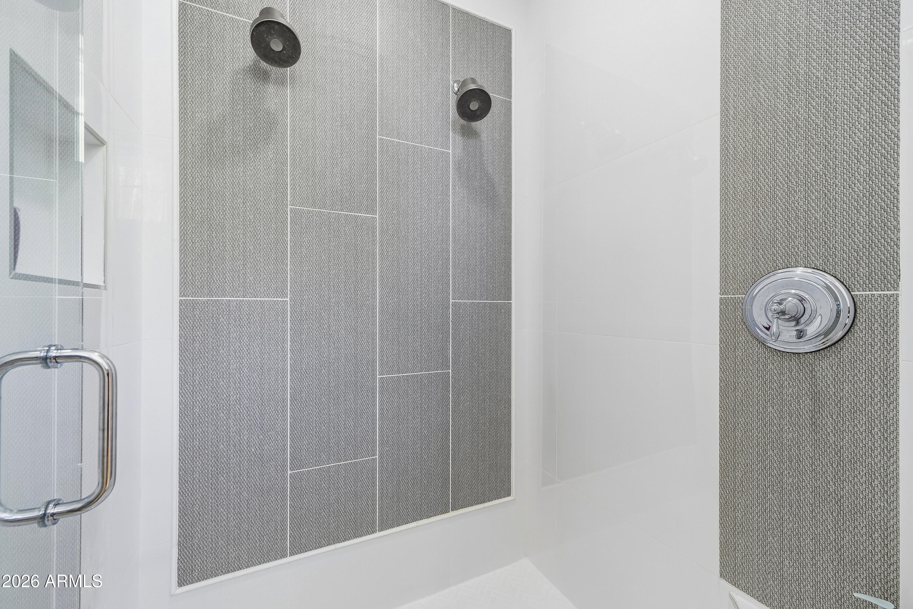 4017 North 40th Street, Unit 1 Phoenix, AZ 85018 - Photo 20 of 37 Primary shower