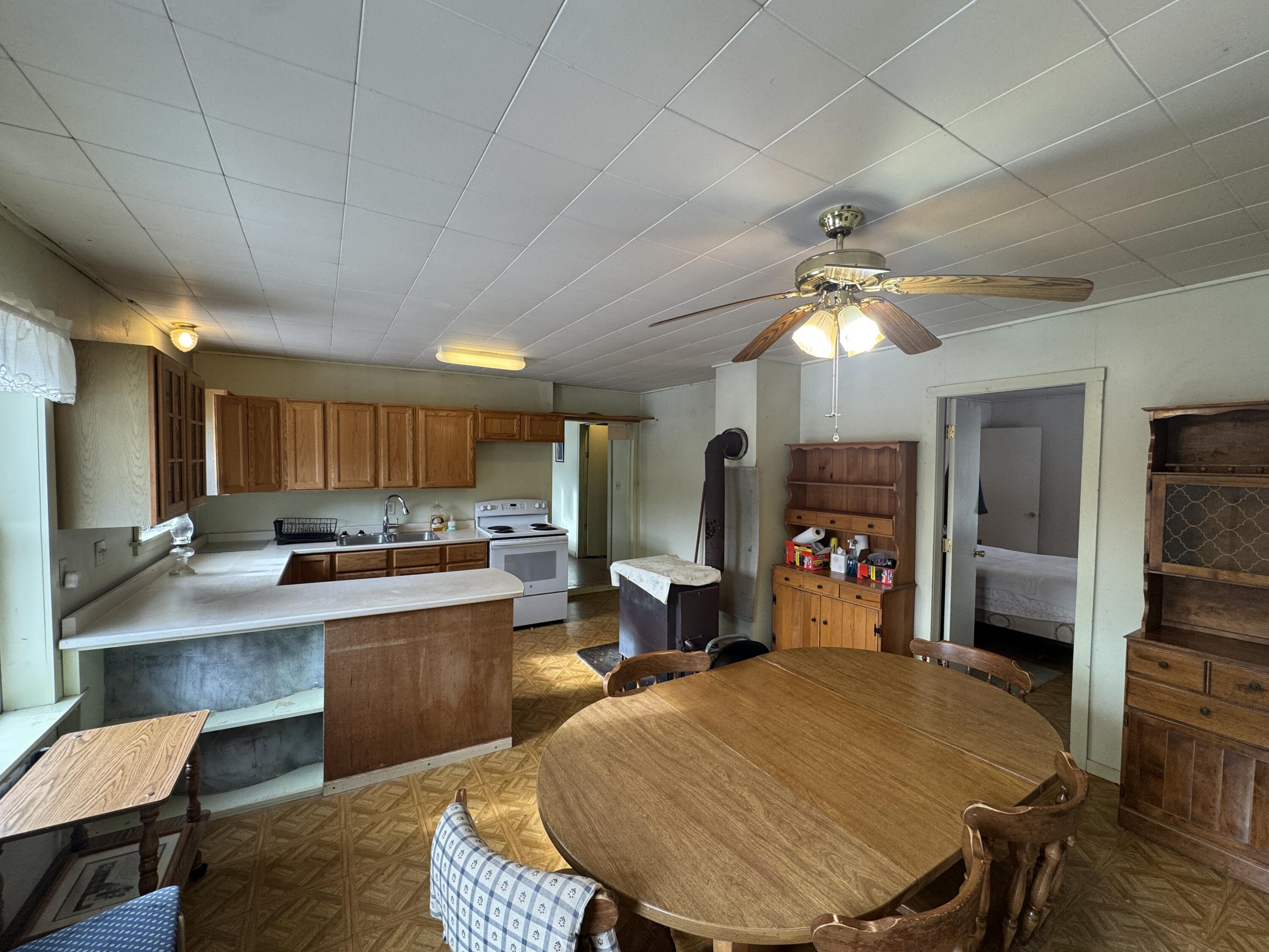 123 Folsom Ridge Road Burlington, ME 04417 - Photo 10 of 38 IMG_9188