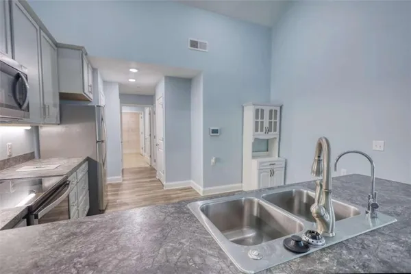 $300,000 | 1000 Silver Summit Drive Southeast, Conyers, GA 30094