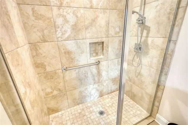 $300,000 | 1000 Silver Summit Drive Southeast, Conyers, GA 30094