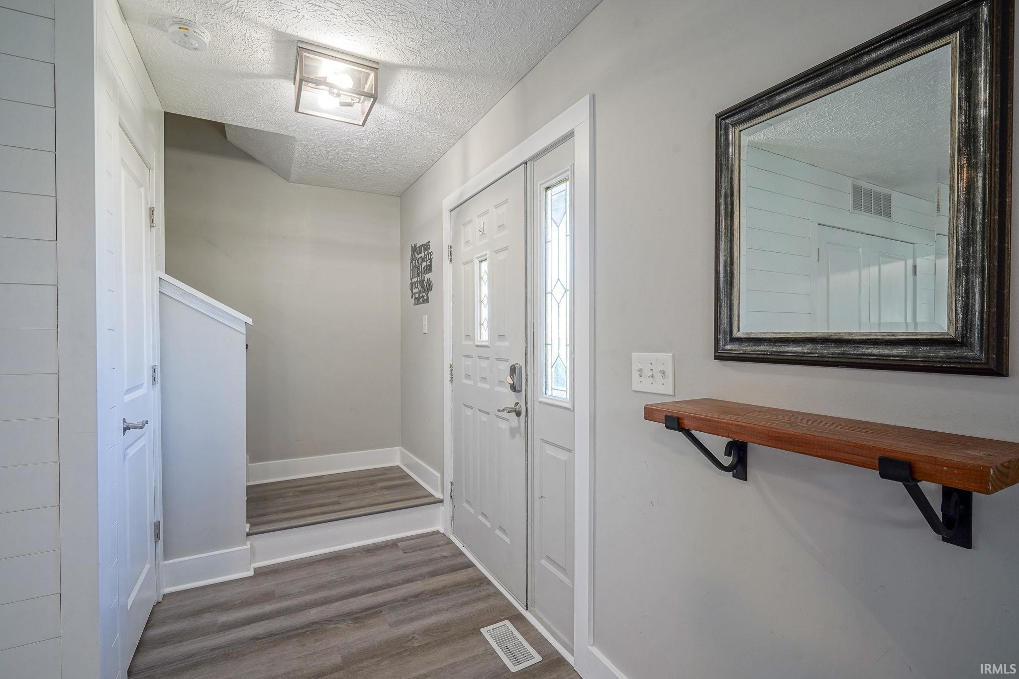 617 Stockbridge Lane Lafayette, IN 47909 - Photo 7 of 21