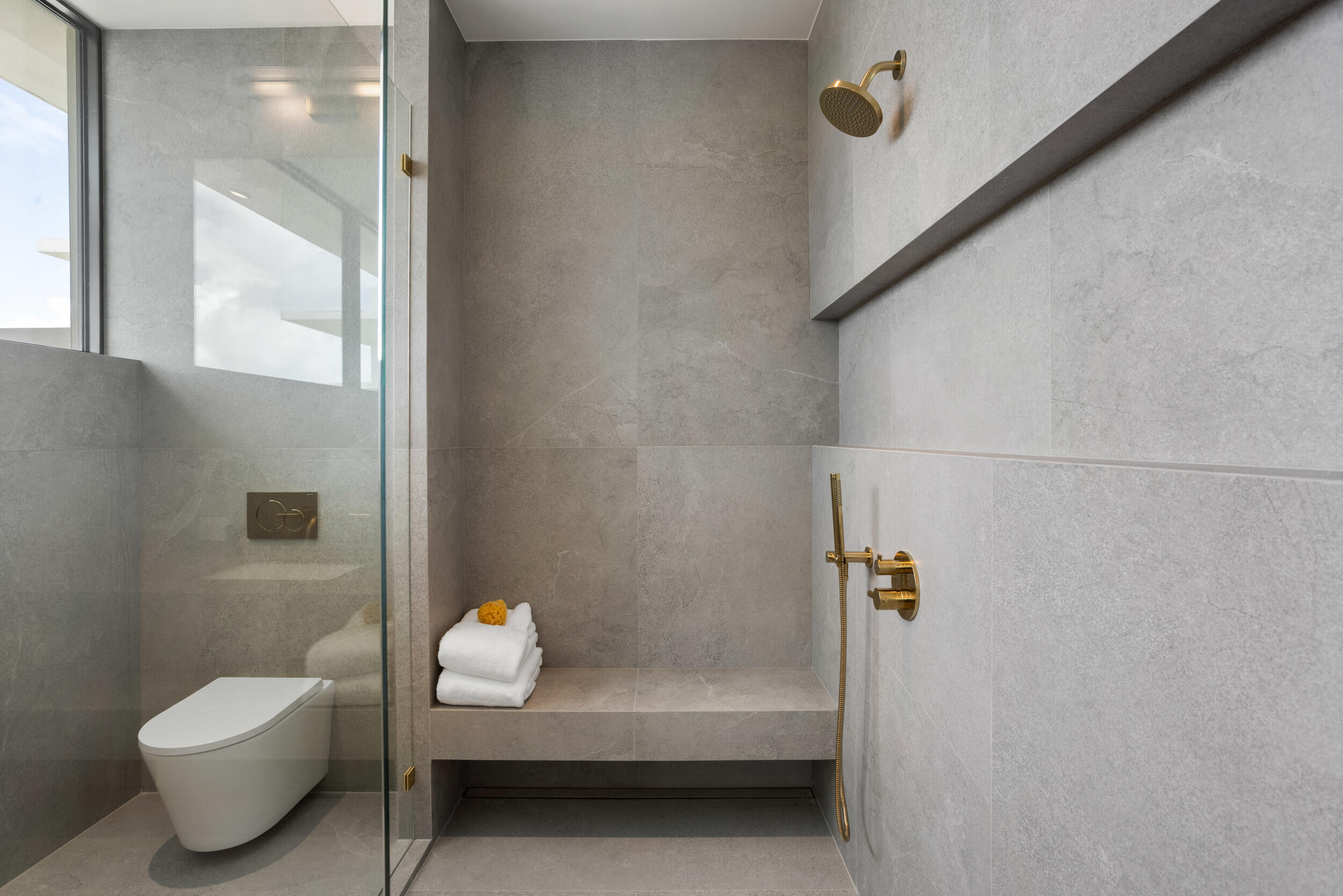 1246 George Bush Boulevard Delray Beach, FL 33483 - Photo 45 of 63 a bathroom with a tub and toilet