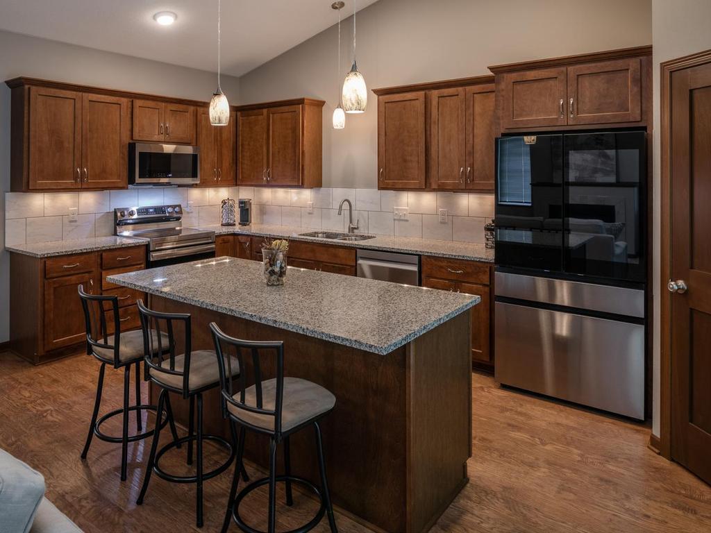 304 Tanager Road Mankato, MN 56001 - Photo 8 of 24 Gallery Image 8