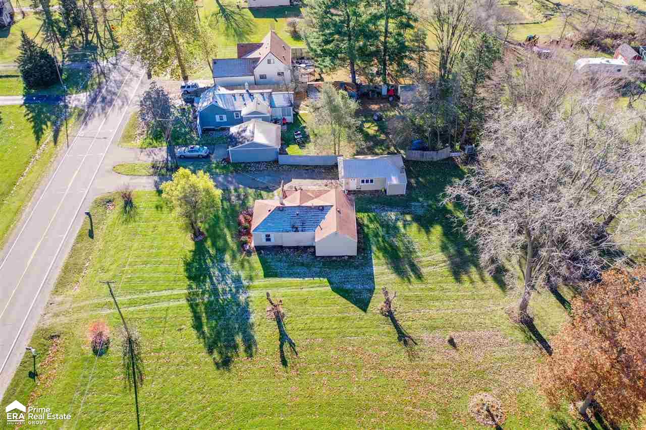 4083 Center Road Flint, MI 48506 - Photo 34 of 49