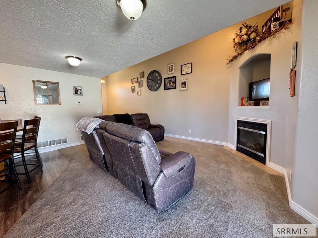 375 North 4th West, Unit 2 Rigby, ID 83442 - Photo 5 of 19