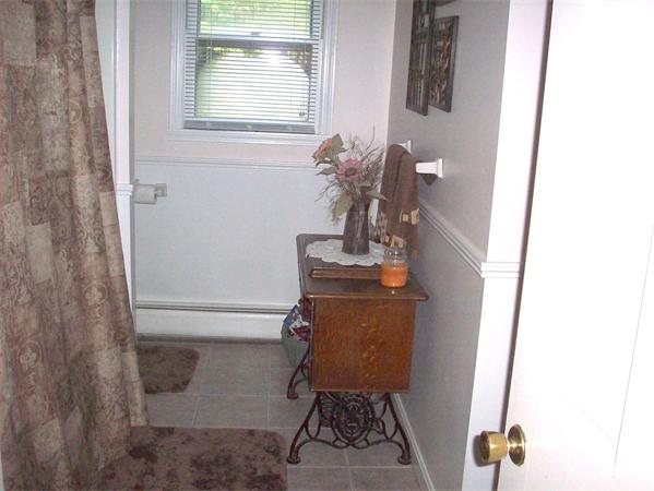 37 Pomeroy Meadow Road Southampton, MA 01073 - Photo 14 of 26