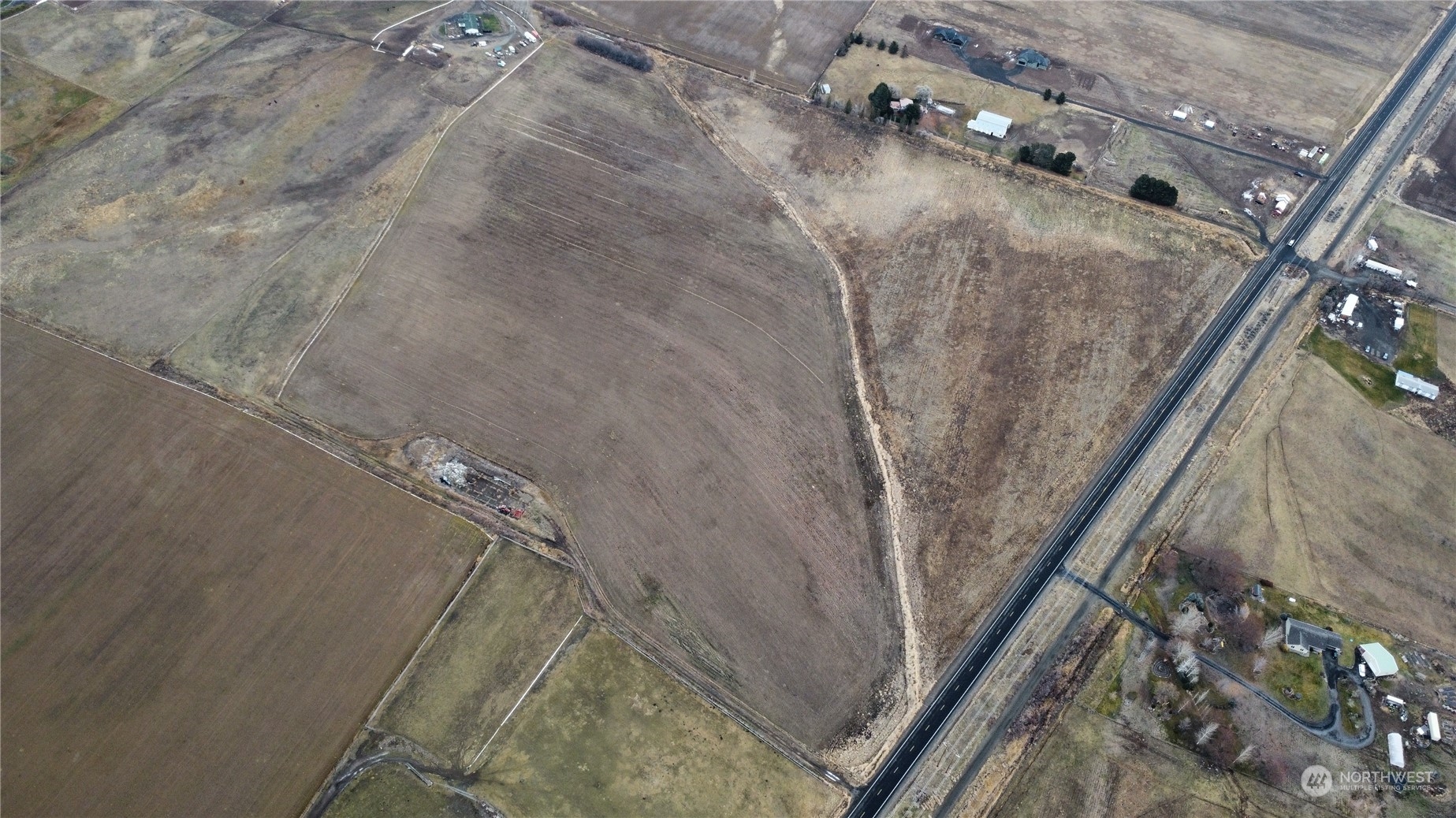 -lot F Parke Creek Road Ellensburg, WA 98926 - Photo 4 of 12 a picture of a bathroom with a shower