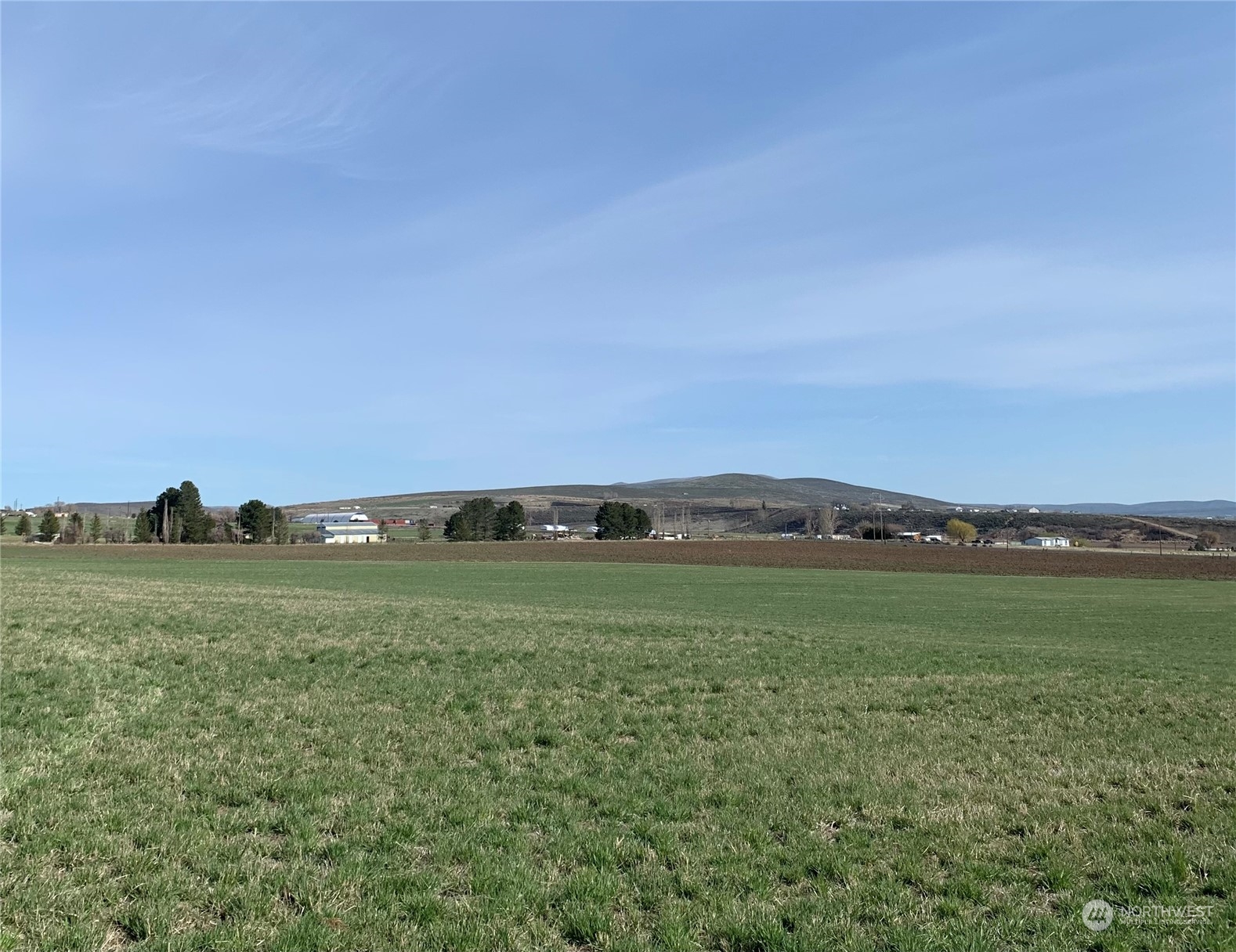 -lot F Parke Creek Road Ellensburg, WA 98926 - Photo 8 of 12 a view of a field with an ocean