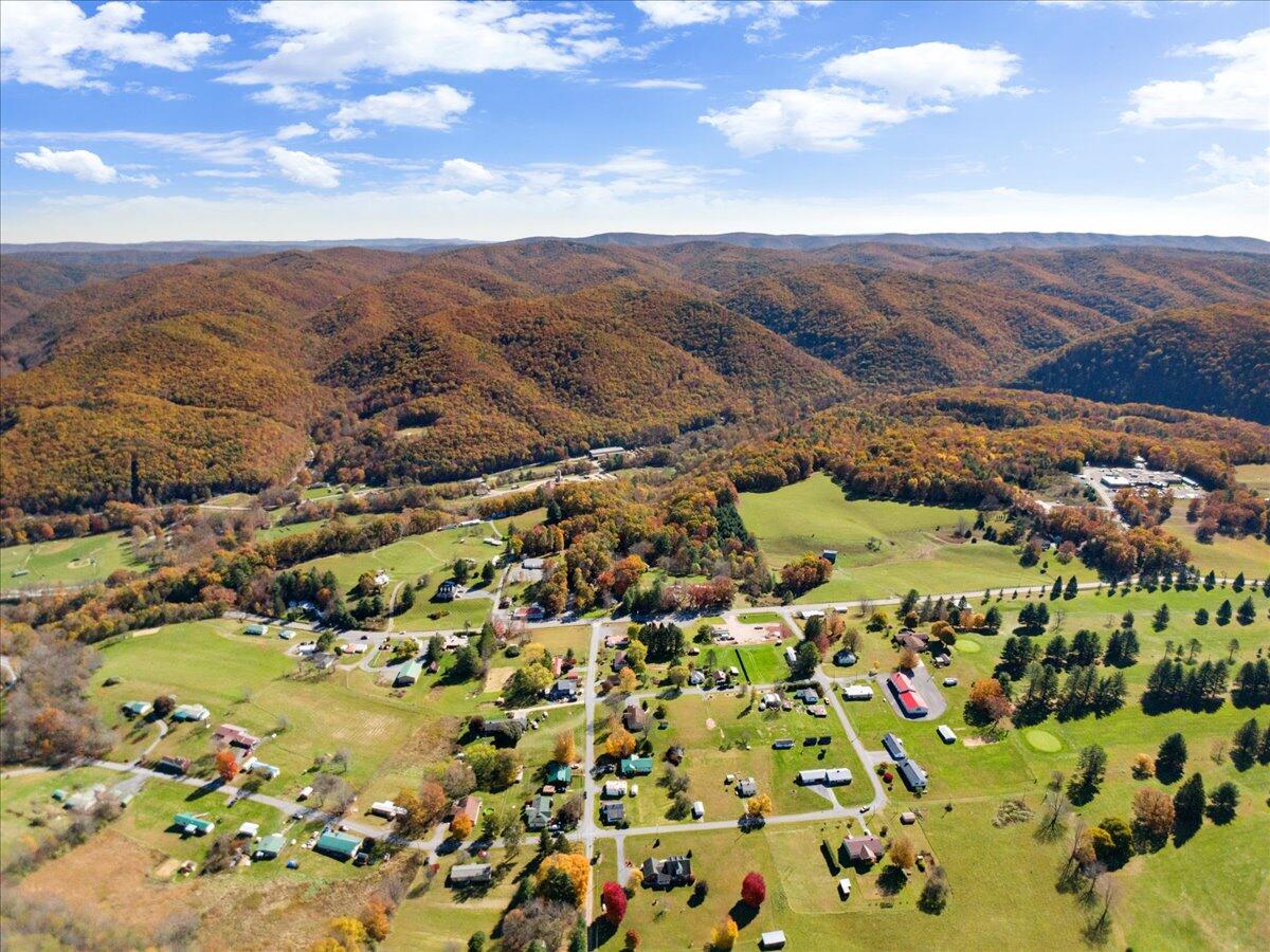 143 Beard Heights Addition Road Buckeye, WV 24924 - Photo 40 of 47 Gallery Image 40