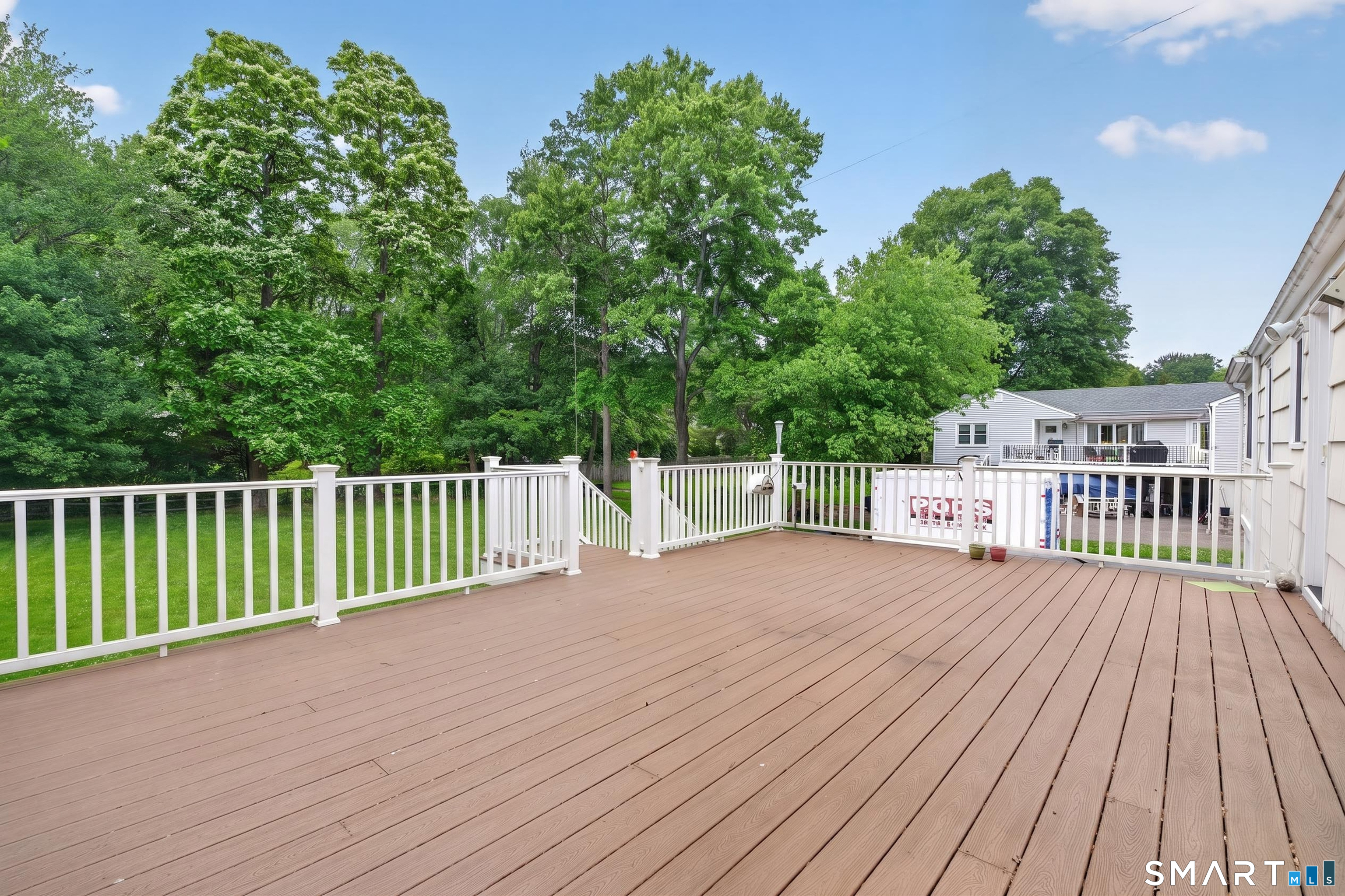 529 Burroughs Road Fairfield, CT 06825 - Photo 20 of 21
