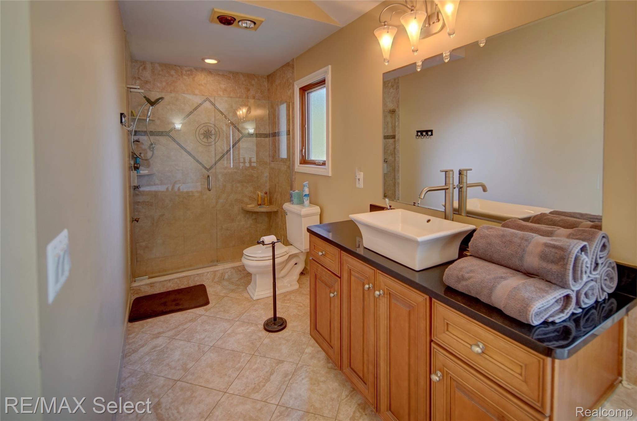 3869 Hunt Road Lapeer, MI 48446 - Photo 27 of 38 3869 Hunt Road 063.jpg