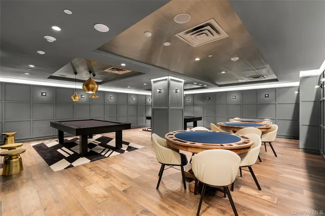 $9,499 | 695 Merrick Avenue, Unit 332, Westbury, NY 11590