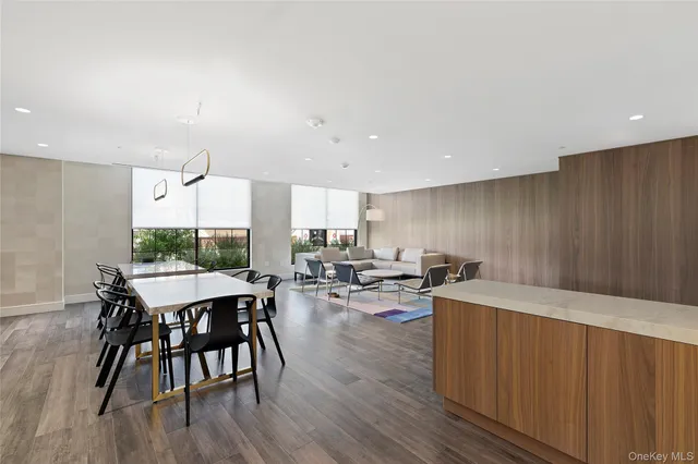 $9,499 | 695 Merrick Avenue, Unit 332, Westbury, NY 11590