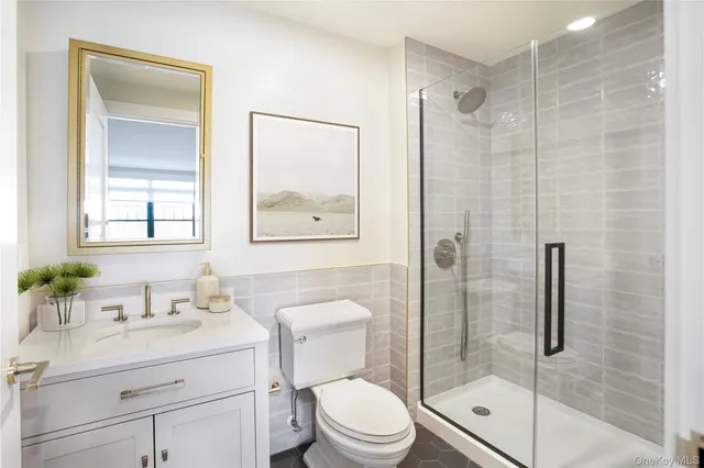 $9,499 | 695 Merrick Avenue, Unit 332, Westbury, NY 11590