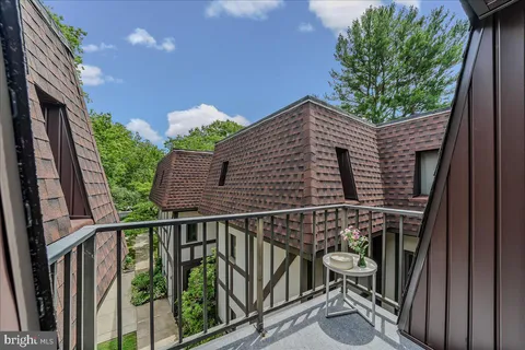 $324,900 | 100 Rutgers Avenue, Unit 9, Swarthmore, PA 19081