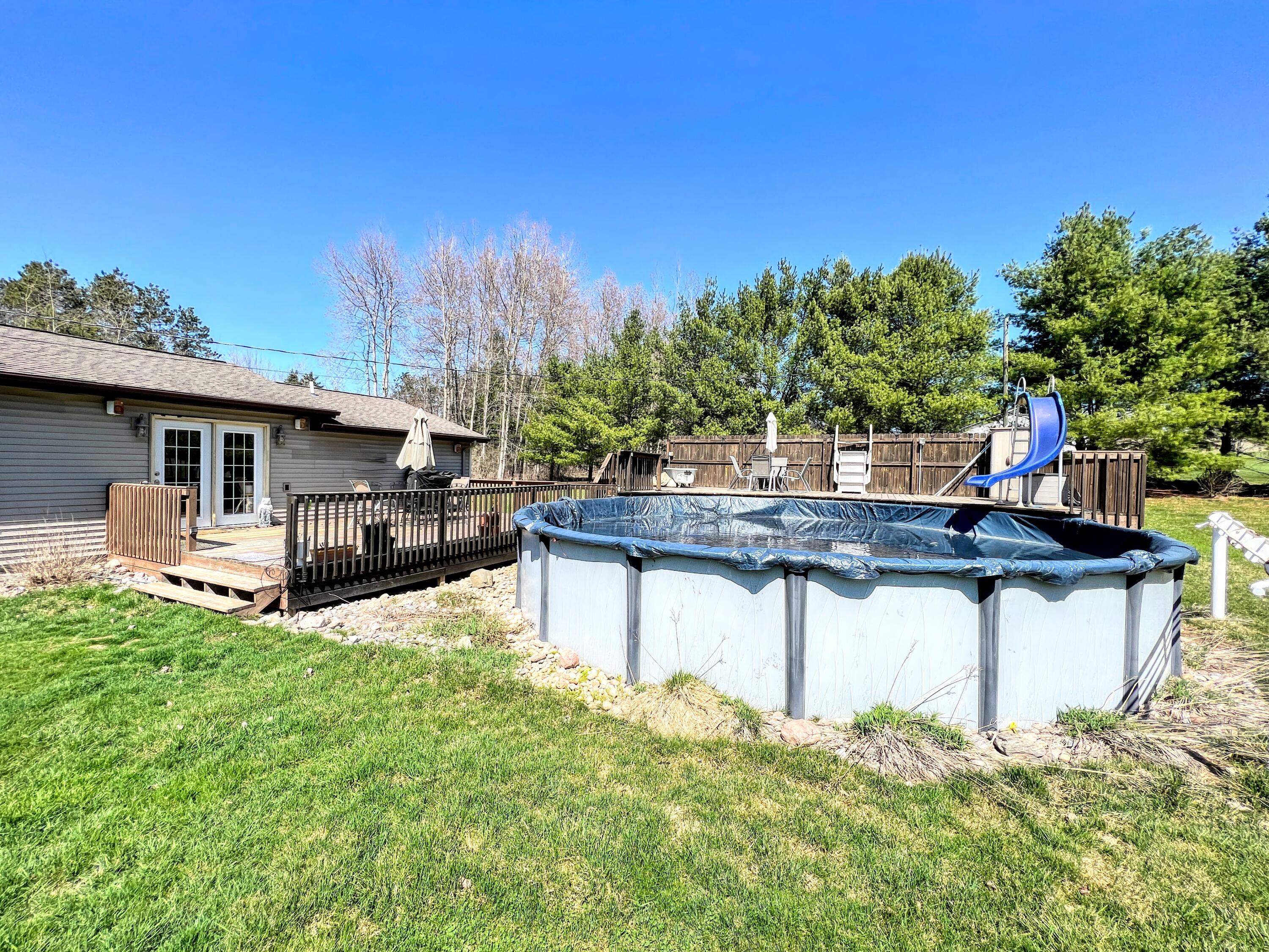 2933 South Sherman Road Remus, MI 49340 - Photo 25 of 31 IMG_5335